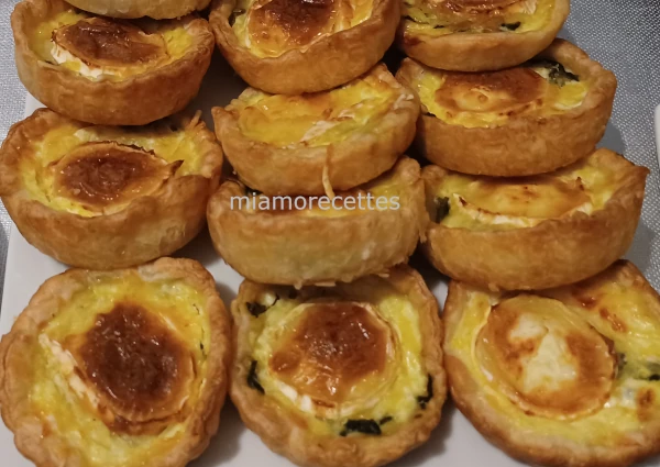 Mini quiches au épinards et fromage de chèvre