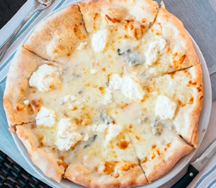 Pizza 4 fromages