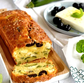 Cake courgettes, feta et olives