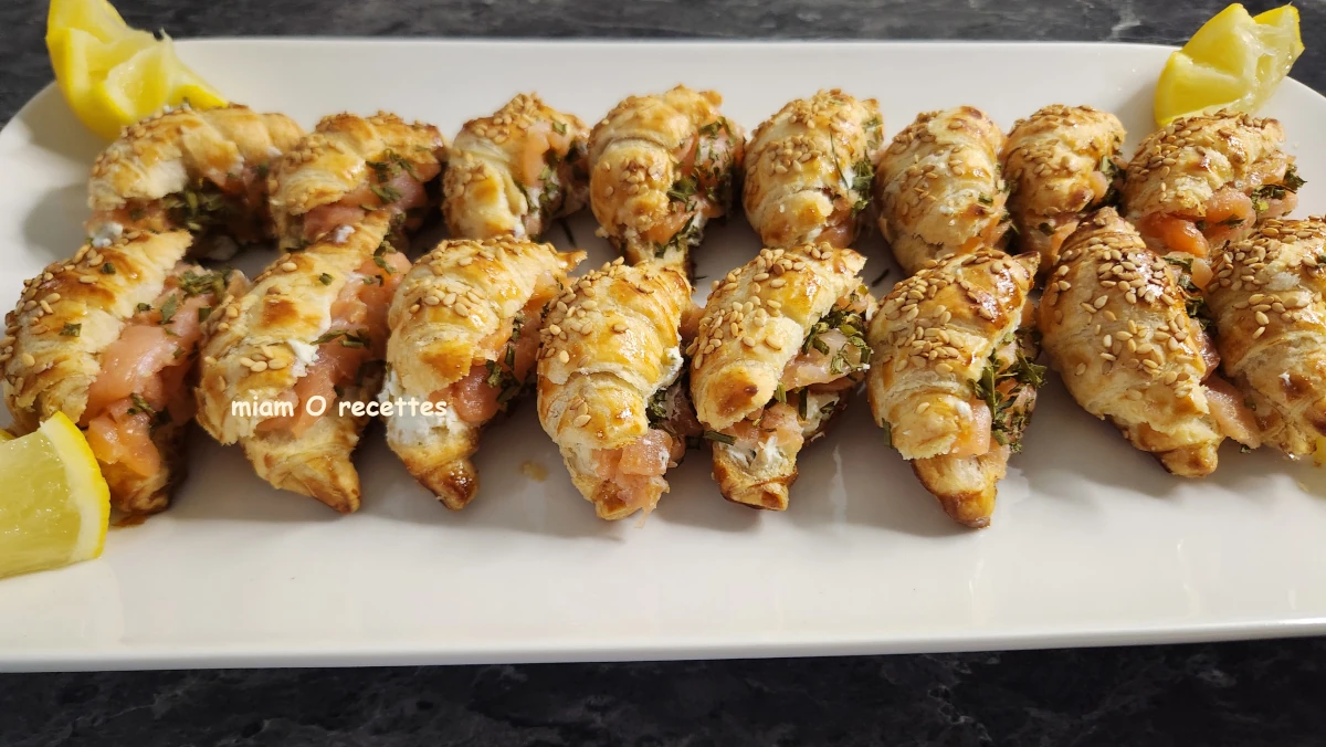 Mini croissants au saumon