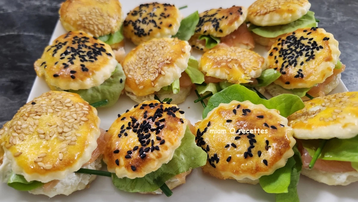 Mini feuilletés au saumon