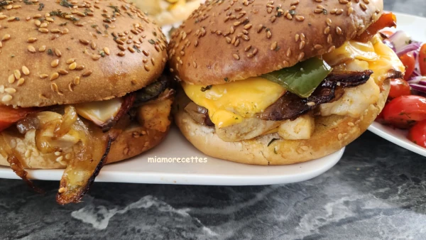 Burger au poulet rôti au four