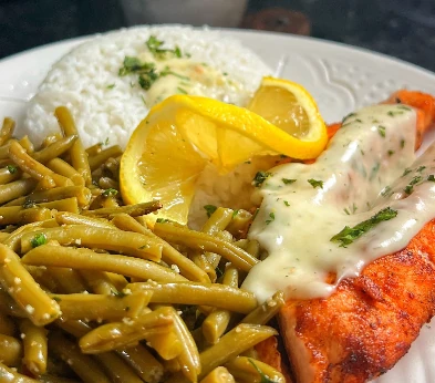 Saumon sauce citronnée et haricots verts