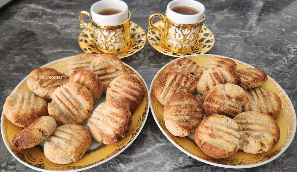 Biscuits 2 ingrédients banane et amande