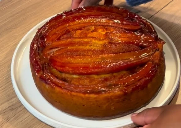 Gâteau renversé à la banane