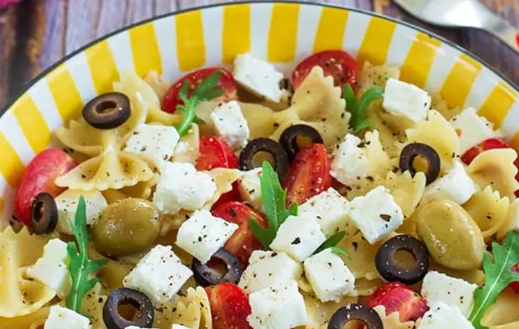 Salade de farfalle à la feta